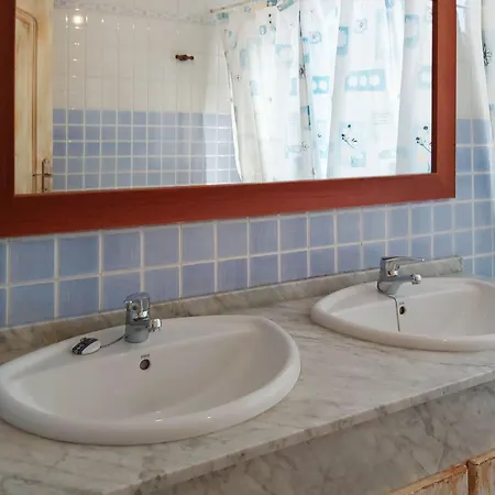Live Terraza Y Piscina Апартаменты *